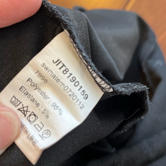 5/20$ Smart set black shorts size 4 - Picture 5 of 5